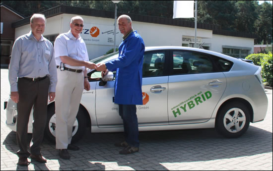 BTZ schult Kfz-Mechatroniker in Hybrid- und Elektroantrieben