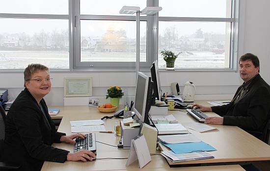 Die Kollegen der Projektentwicklung und -management in ihrem neuen B&uuml;ro im Nino Hochbau in Nordhorn.